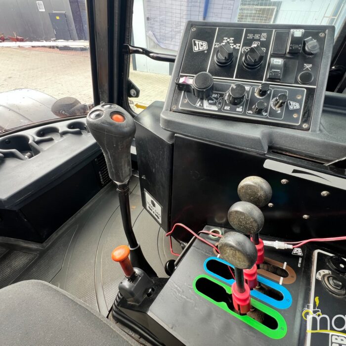Fastrac 3170 (11)