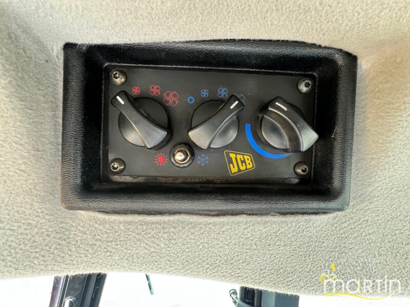 Fastrac 3170 (12)