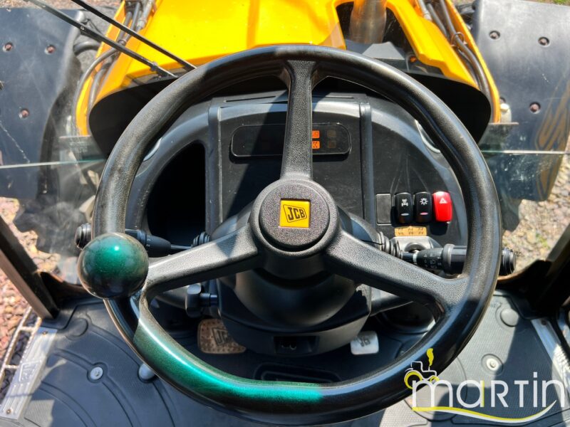 JCB 4CX(15)