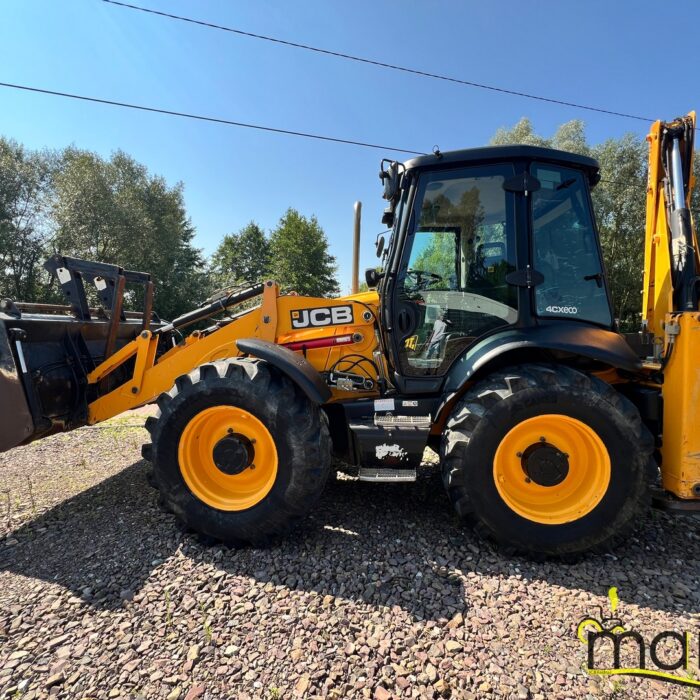 JCB 4CX(2)