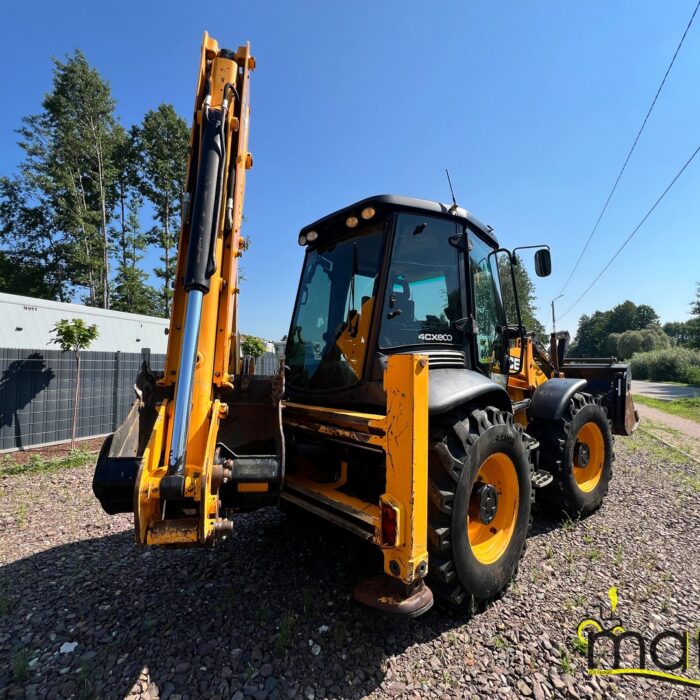 JCB 4CX(5)