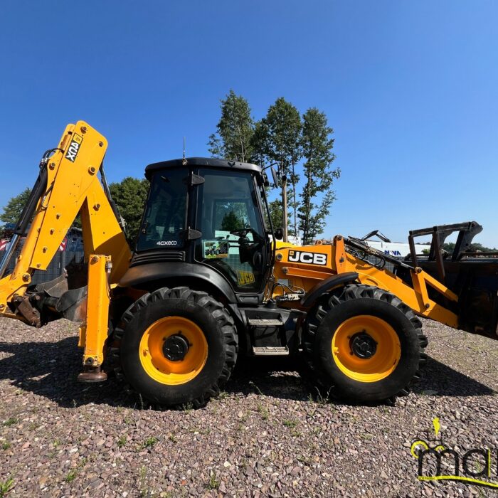 JCB 4CX(6)