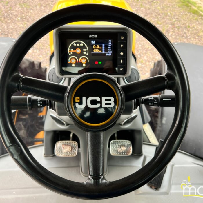 JCB Fastrac 4220(14)