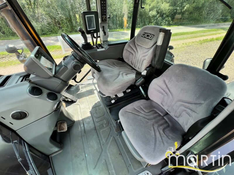 JCB fastrac 4190(13)