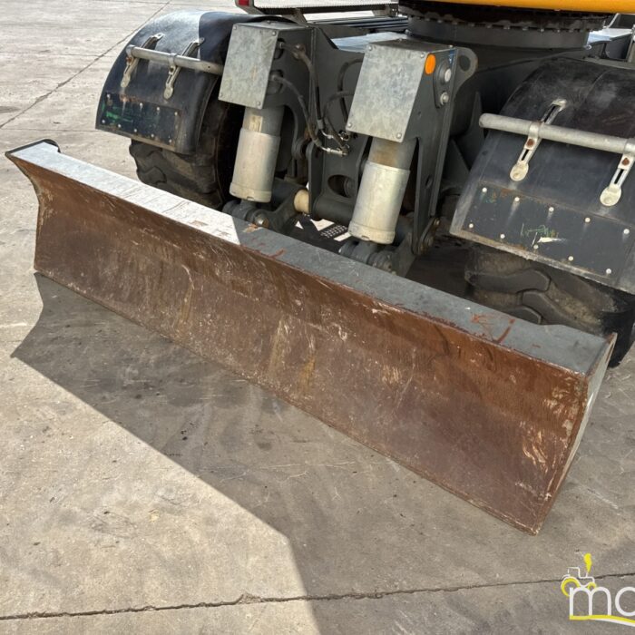 Liebherr Compact (5)